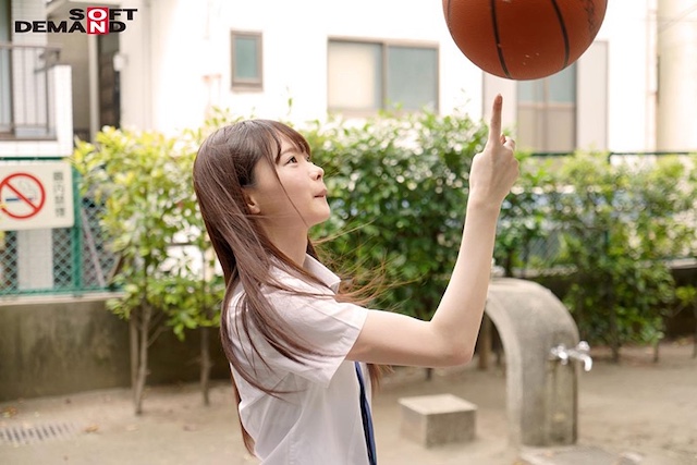 松本いちかのデビュー作3