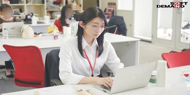 守屋よしの2025年6月新人AV女優デビュー5